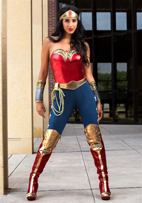 best wonder woman costume